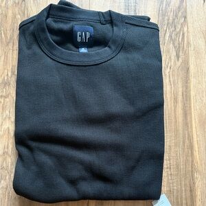 Men’s black, long sleeve thermal size medium tall NWT